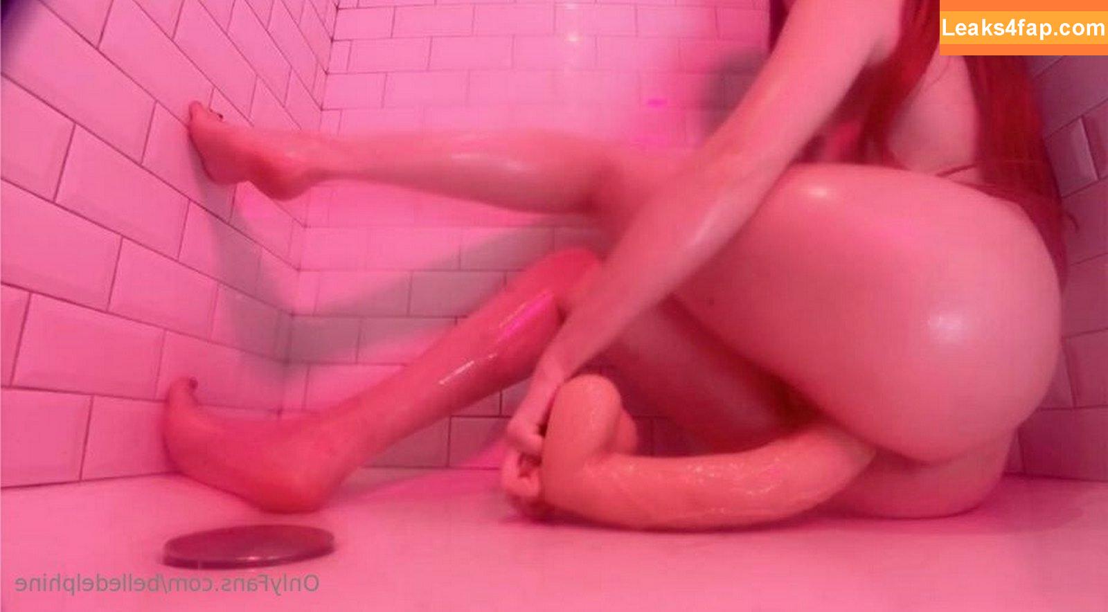 Belle Delphine / Socials / belledelphine / https: / missingmiley слитое фото фото #7975