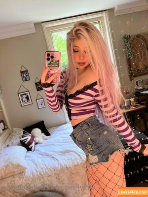 Belle Delphine фото #7050