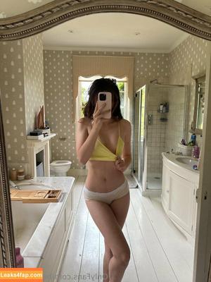 Belle Delphine фото #7986