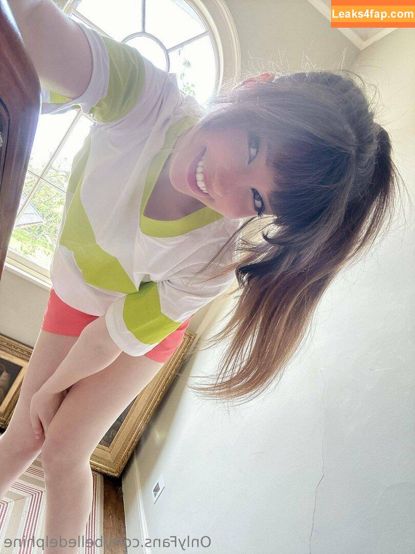 Belle Delphine / Socials / belledelphine / https: / missingmiley слитое фото фото #8008