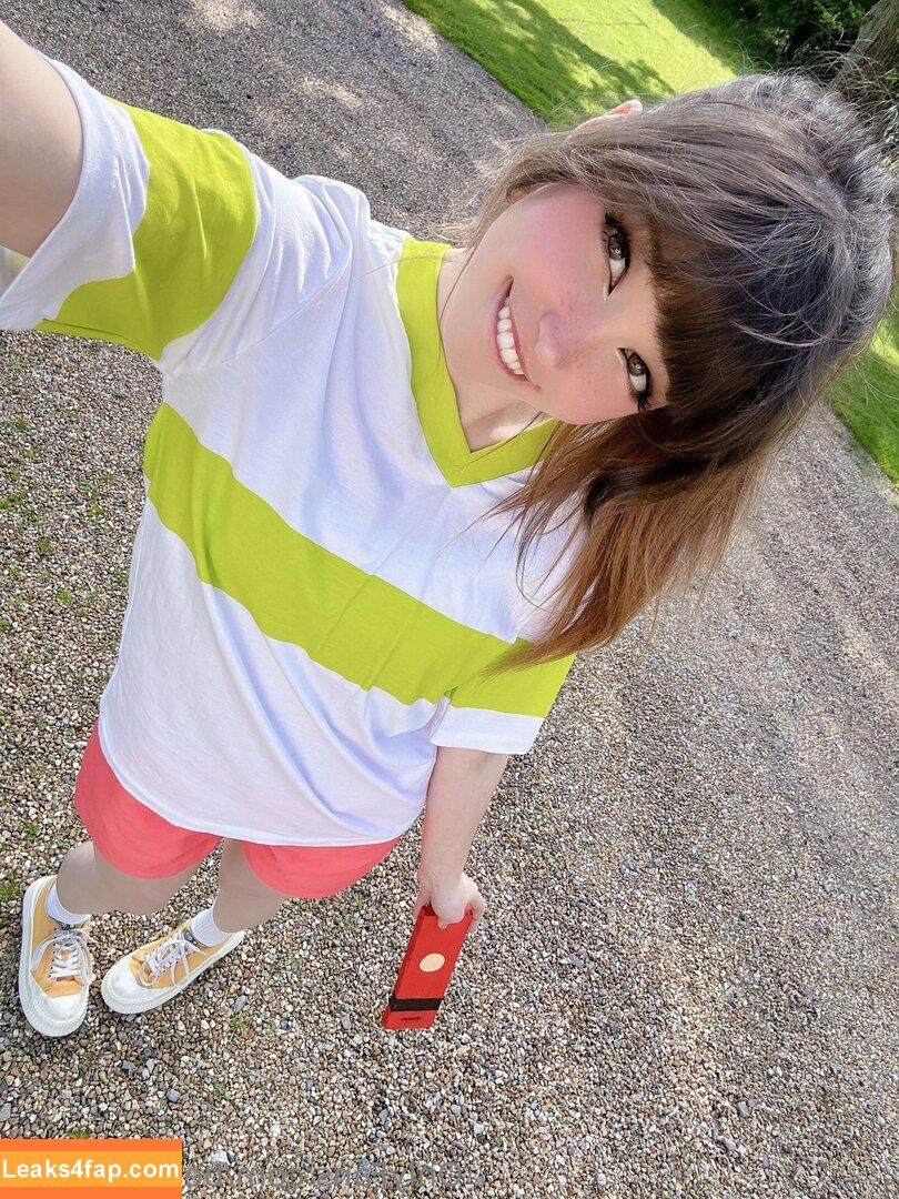 Belle Delphine / Socials / belledelphine / https: / missingmiley leaked photo photo #8018