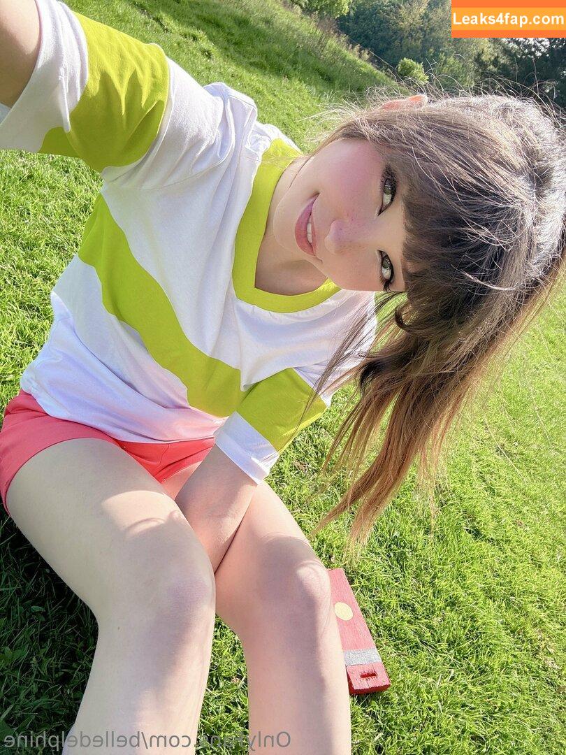 Belle Delphine / Socials / belledelphine / https: / missingmiley слитое фото фото #8024
