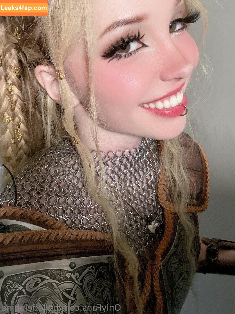 Belle Delphine / Socials / belledelphine / https: / missingmiley слитое фото фото #8162