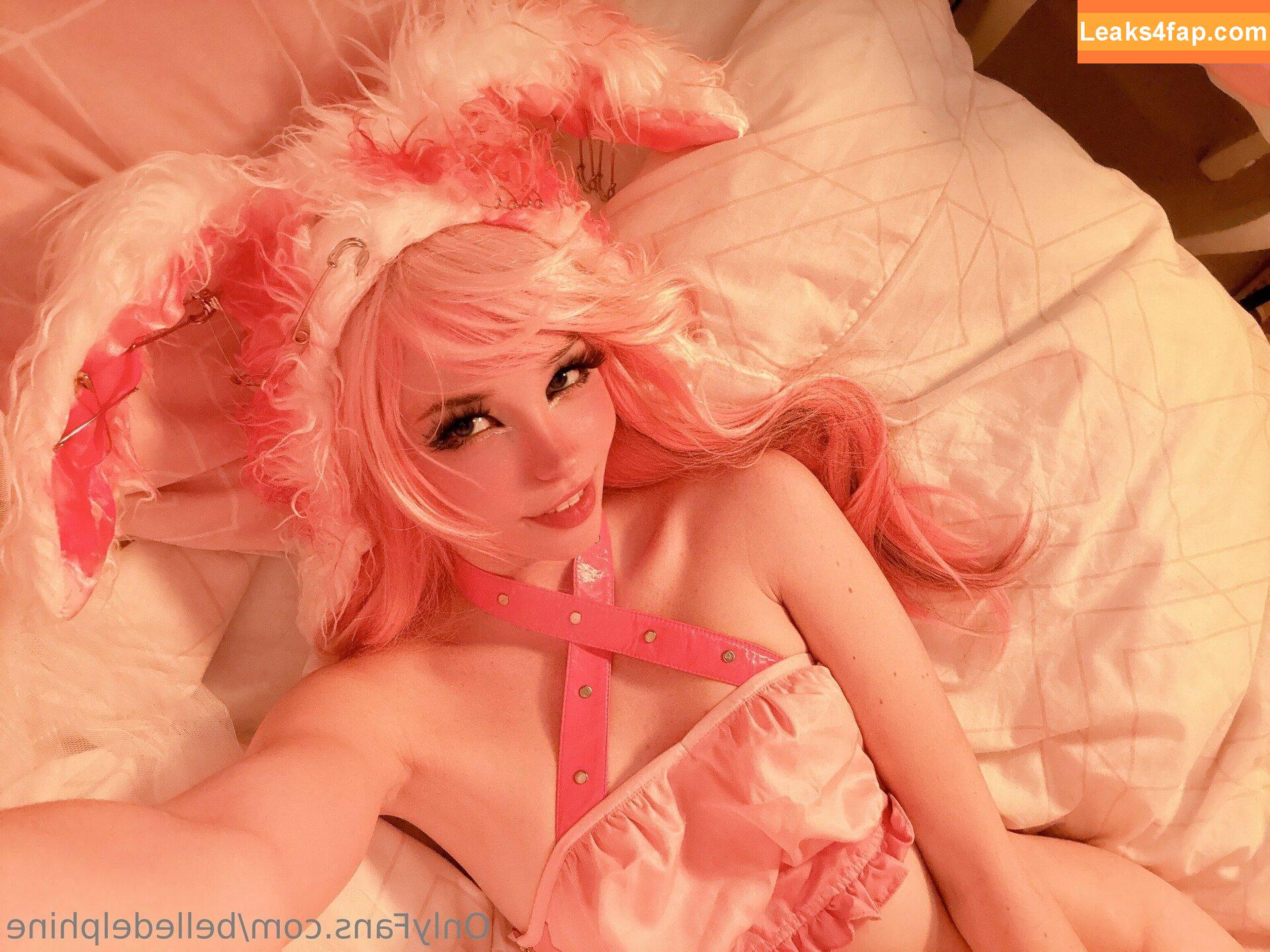 Belle Delphine / Socials / belledelphine / https: / missingmiley слитое фото фото #8293
