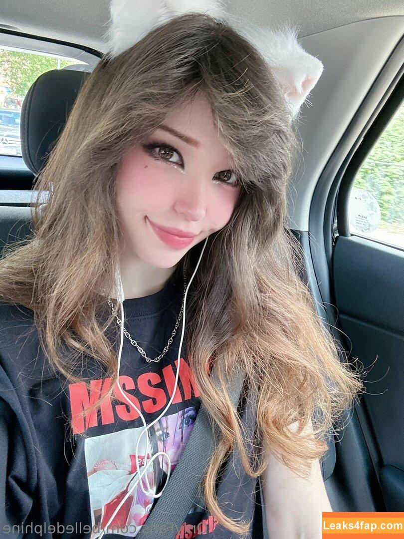 Belle Delphine / Socials / belledelphine / https: / missingmiley слитое фото фото #8379