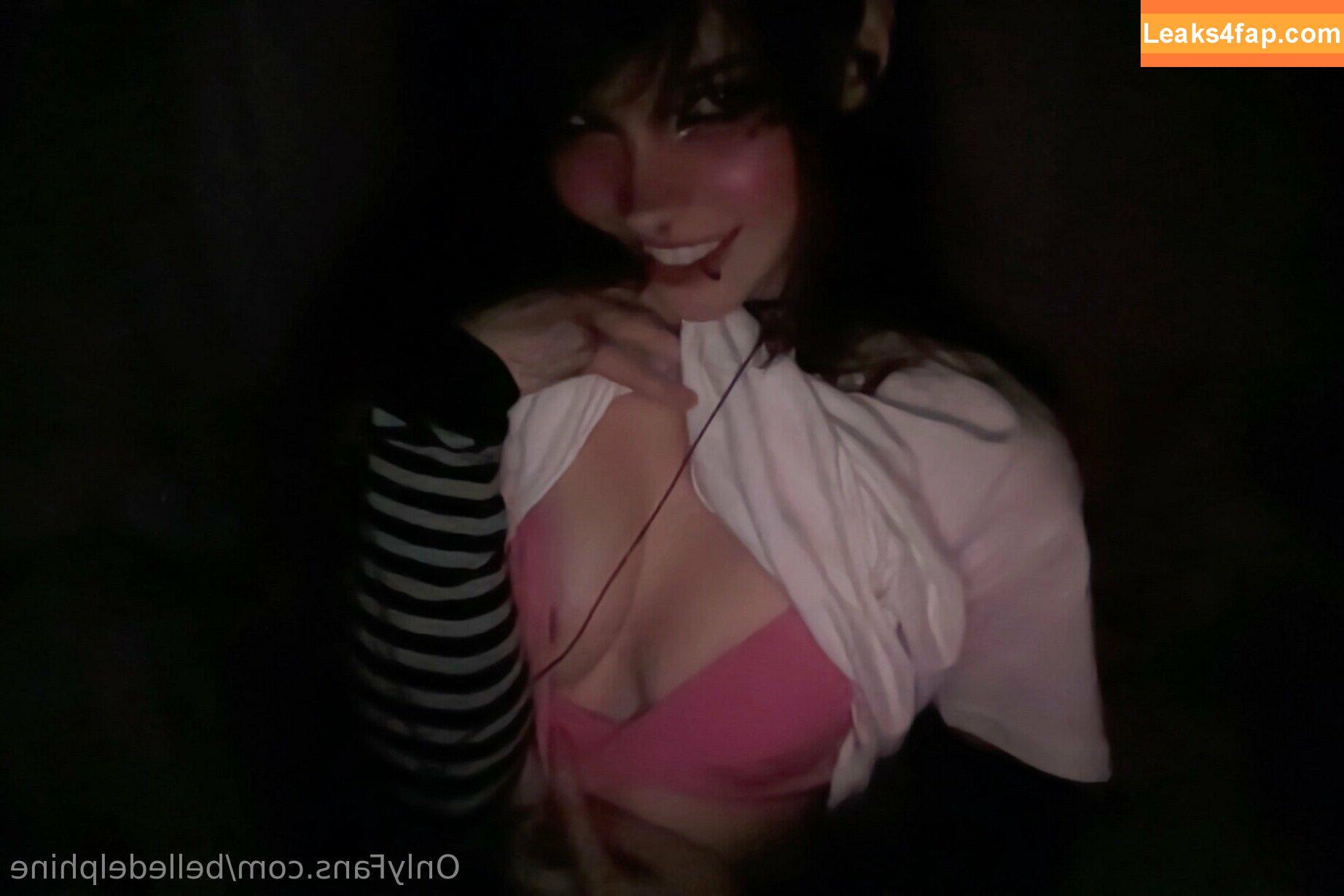 Belle Delphine / Socials / belledelphine / https: / missingmiley слитое фото фото #8394