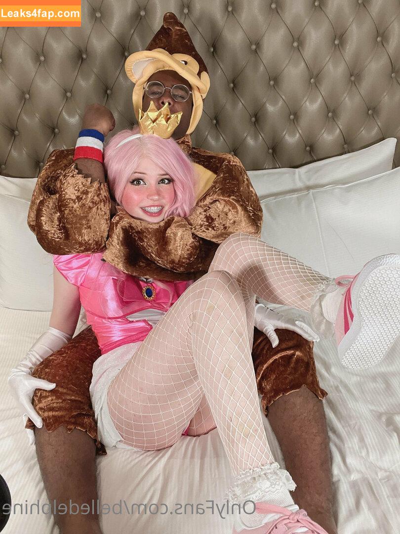 Belle Delphine / Socials / belledelphine / https: / missingmiley слитое фото фото #8586