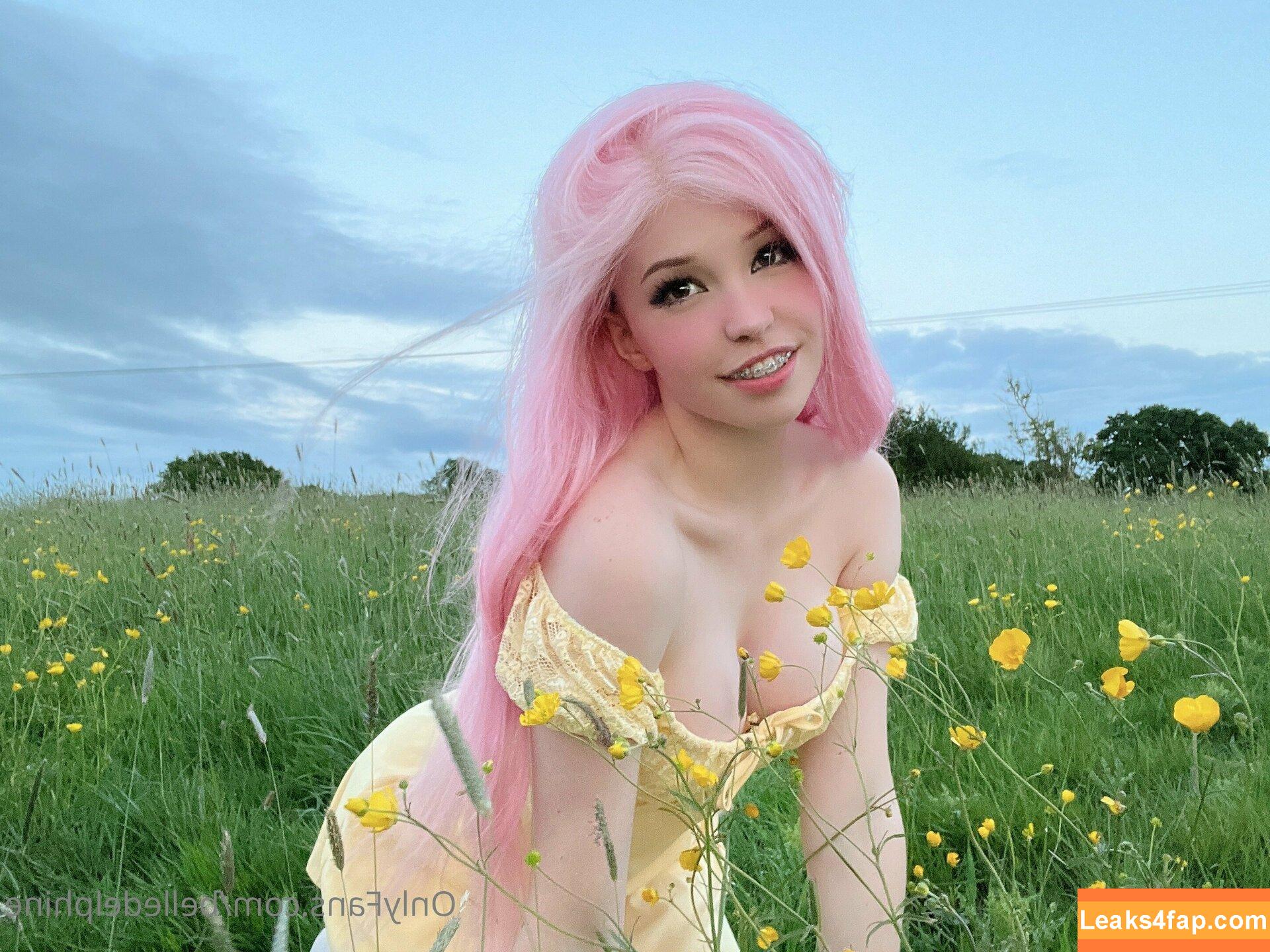 Belle Delphine / Socials / belle.delphine / belledelphine / bunnydelphine слитое фото фото #8713
