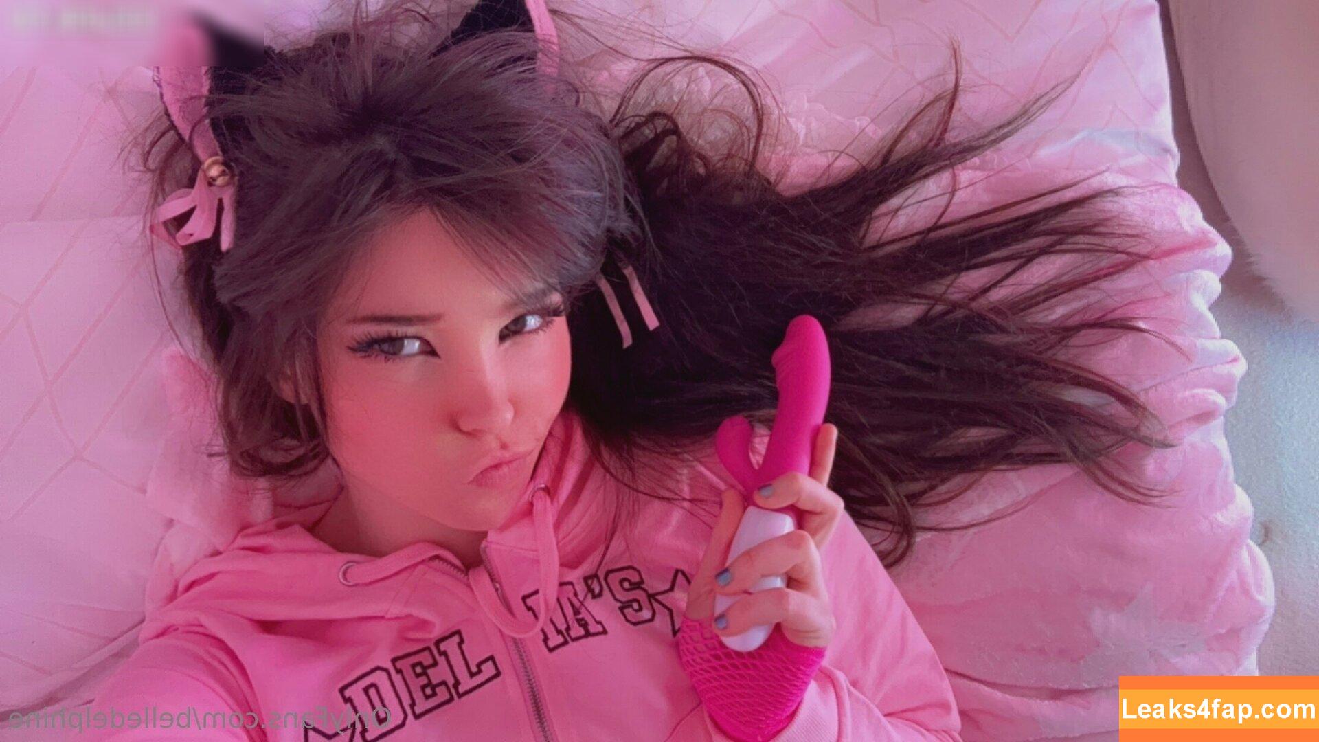 Belle Delphine / Socials / belle.delphine / belledelphine / bunnydelphine слитое фото фото #8814