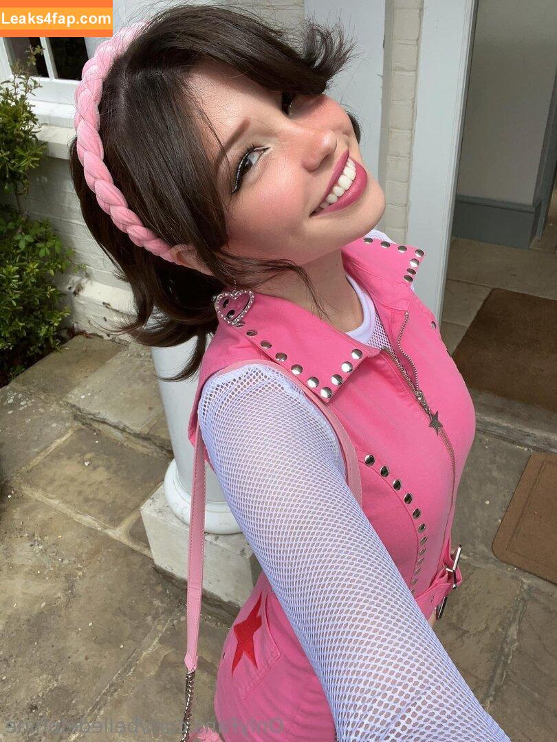 Belle Delphine / Socials / belle.delphine / belledelphine / bunnydelphine слитое фото фото #8865