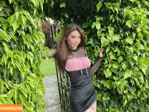 Belle Delphine фото #8942