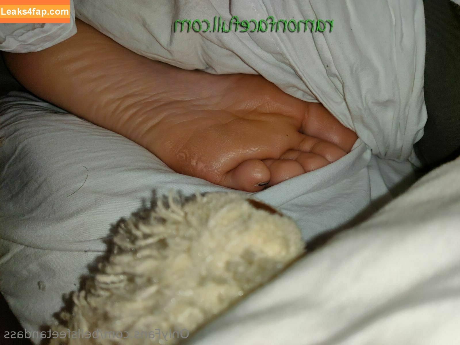 bellsfeetandass /  leaked photo photo #0036