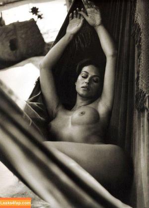 Bellucci фото #0010