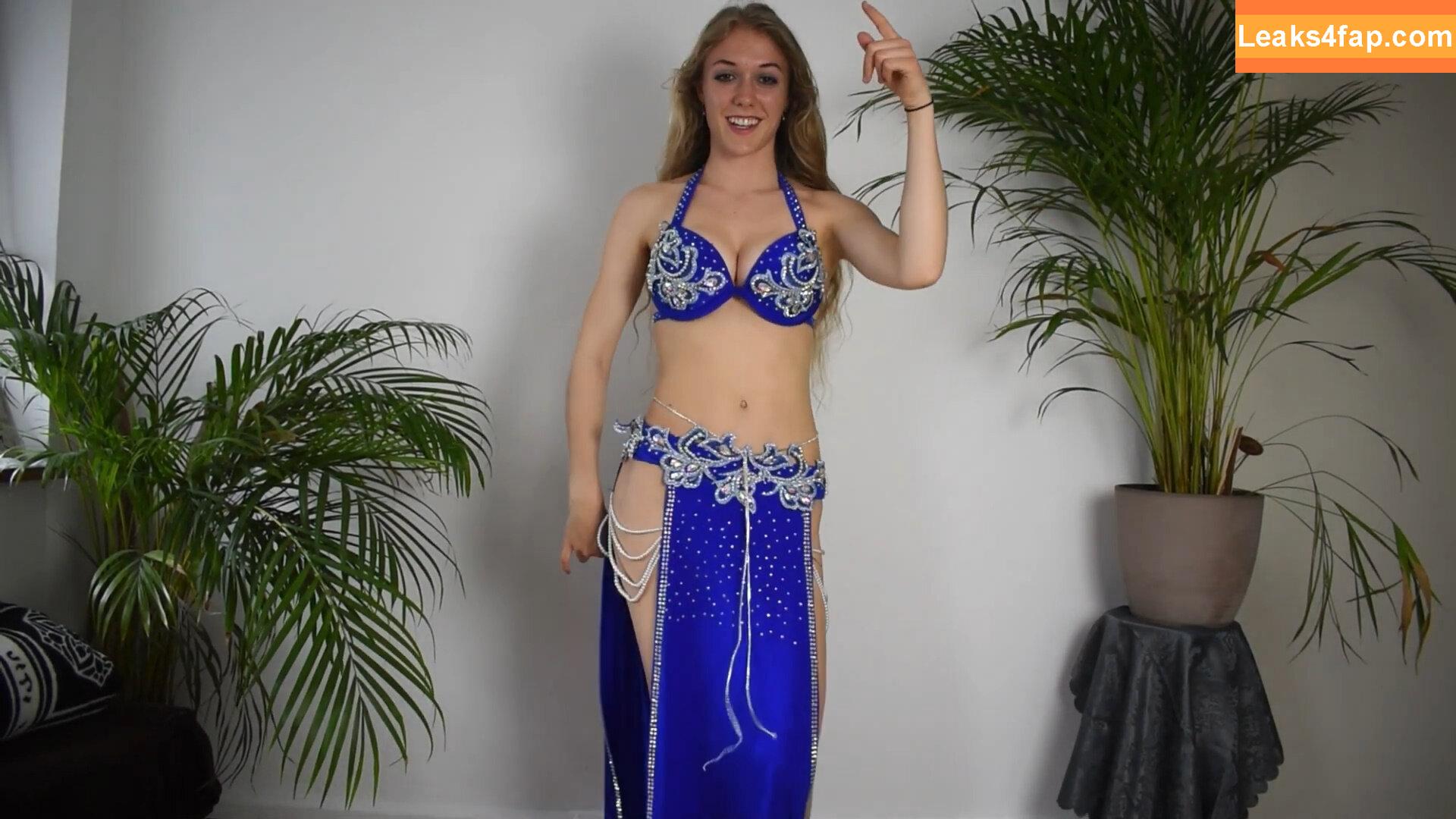 Belly Dancer Lisa / korneelcia / lisajeanbellydance leaked photo photo #0015