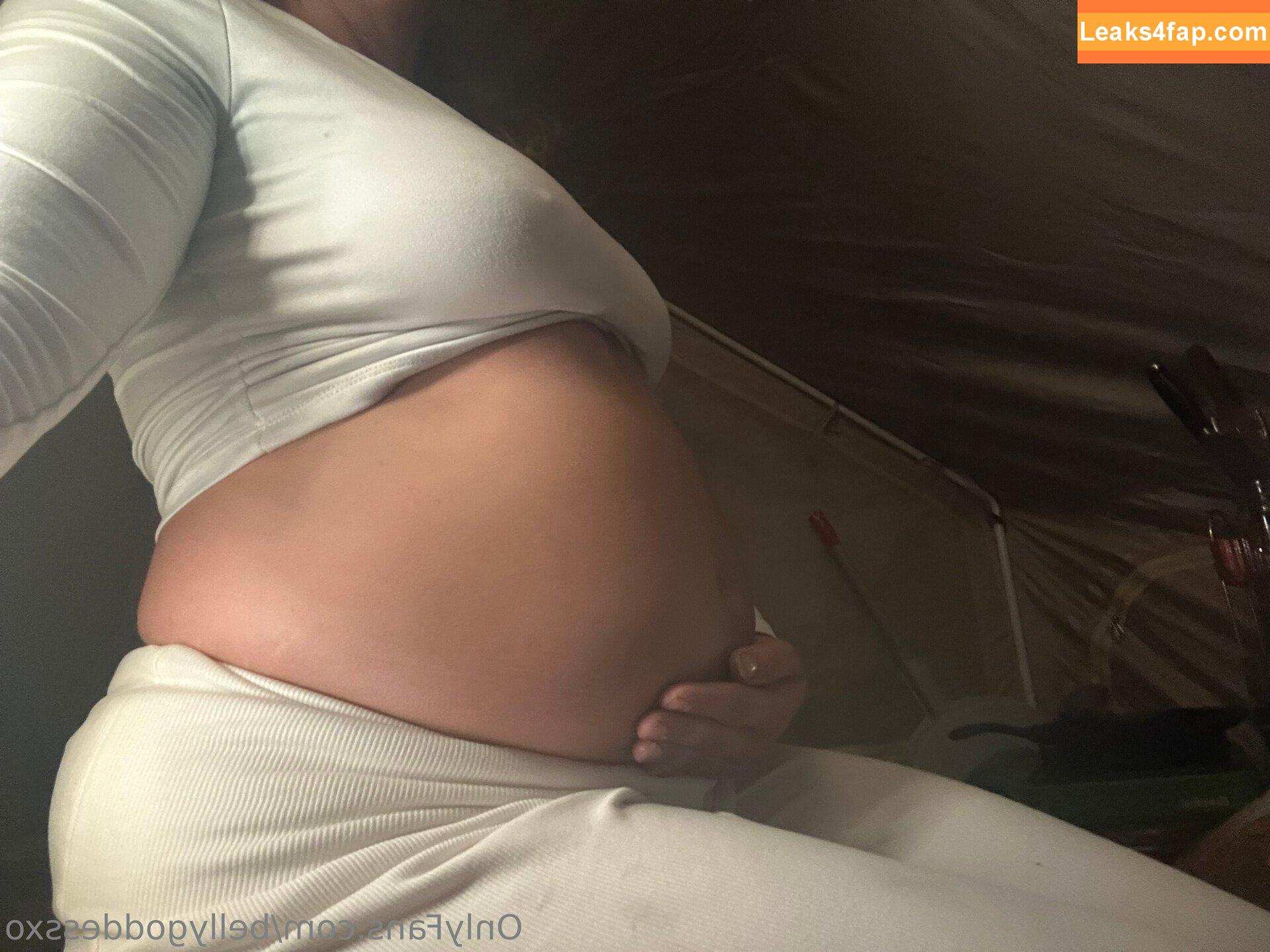 bellygoddessxo / blonde_goddessxo leaked photo photo #0004