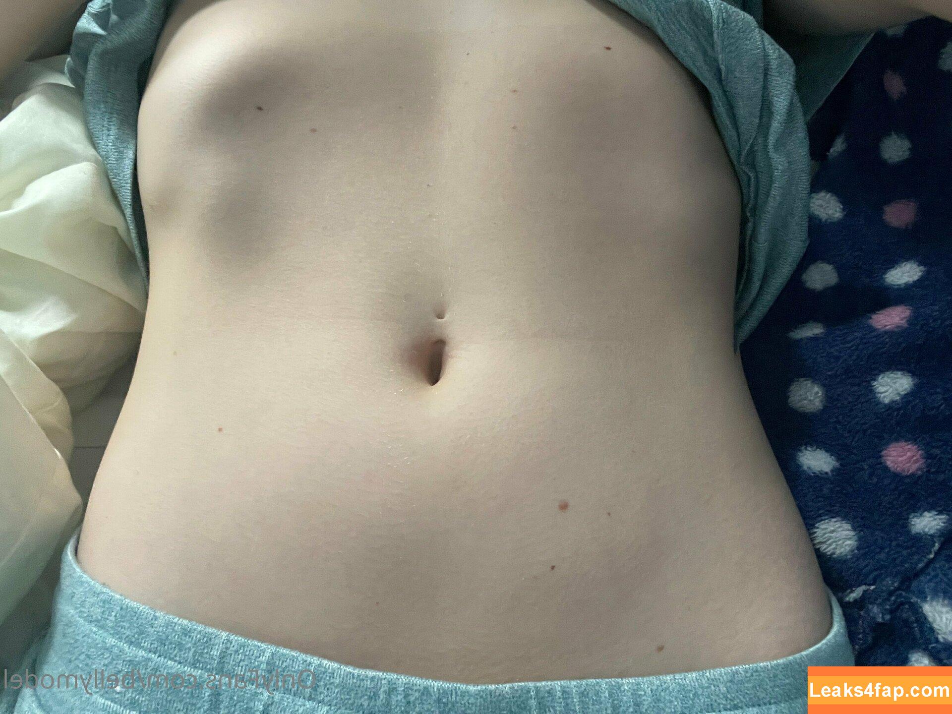 bellymodel /  leaked photo photo #0006