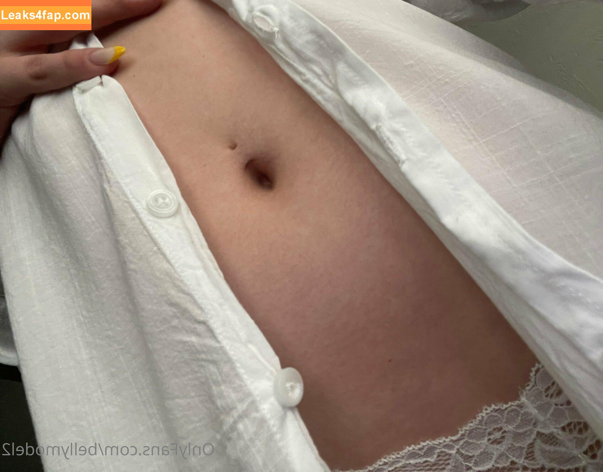 bellymodel2 /  leaked photo photo #0062