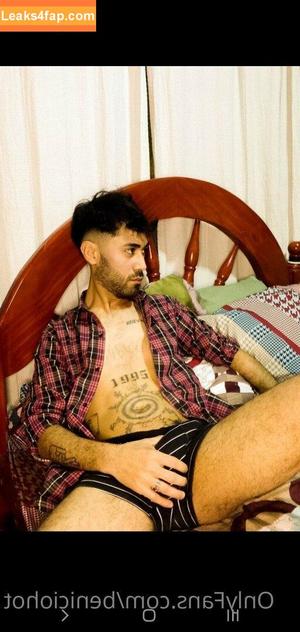 beniciohot photo #0001