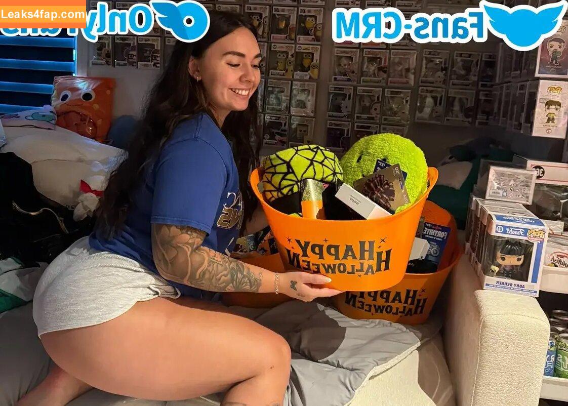 Berner Abby /  leaked photo photo #0001