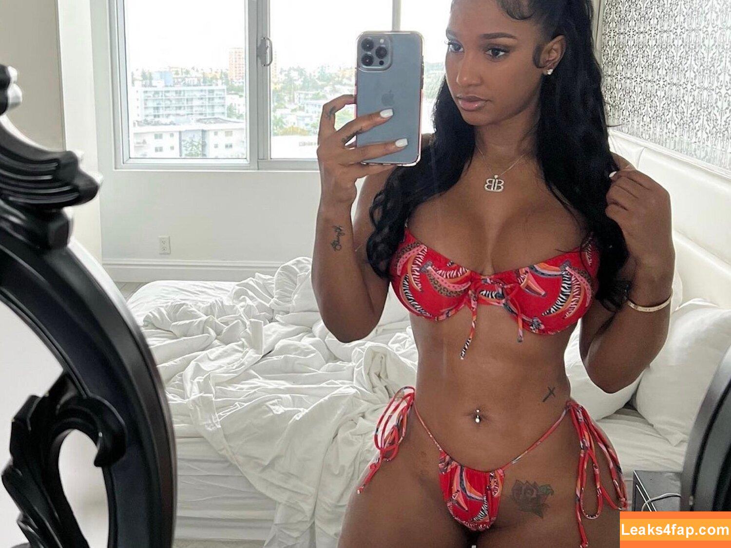 Bernice Burgos / realberniceburgos leaked photo photo #0244