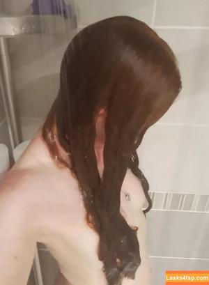 Berry_Trish photo #0071