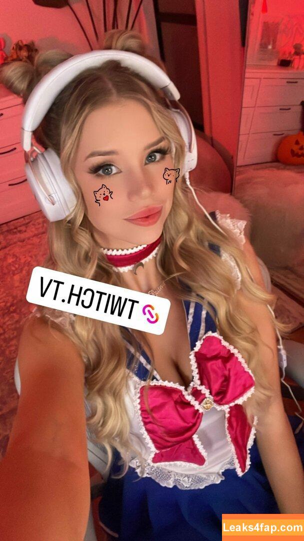 Berticuss / Britnyellen leaked photo photo #0300