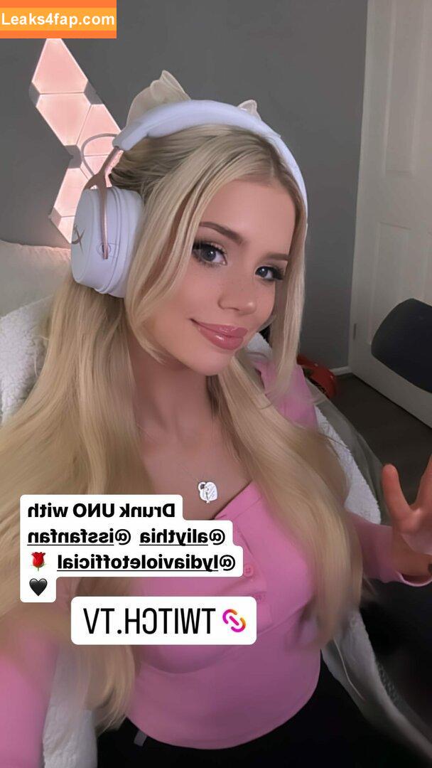 Berticuss / Britnyellen leaked photo photo #0449
