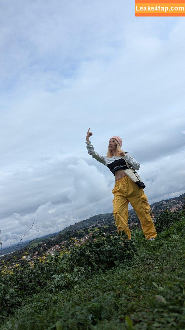 Bessy Q / Aquentine / Final Girlz / Justa Queen / Quynh Văn / _bessy.q_ leaked photo photo #0084