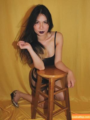 Bessy Q photo #0042