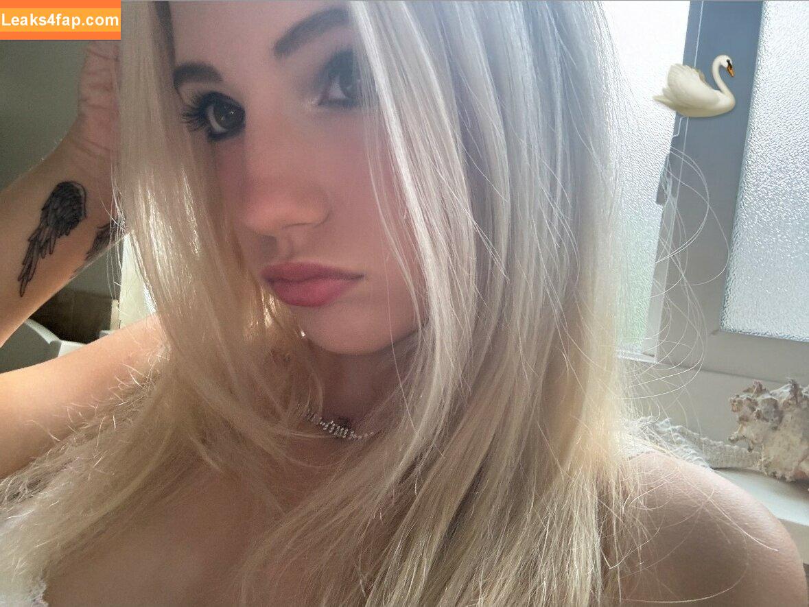 BestBlondiiecb / bestblondiie leaked photo photo #0153