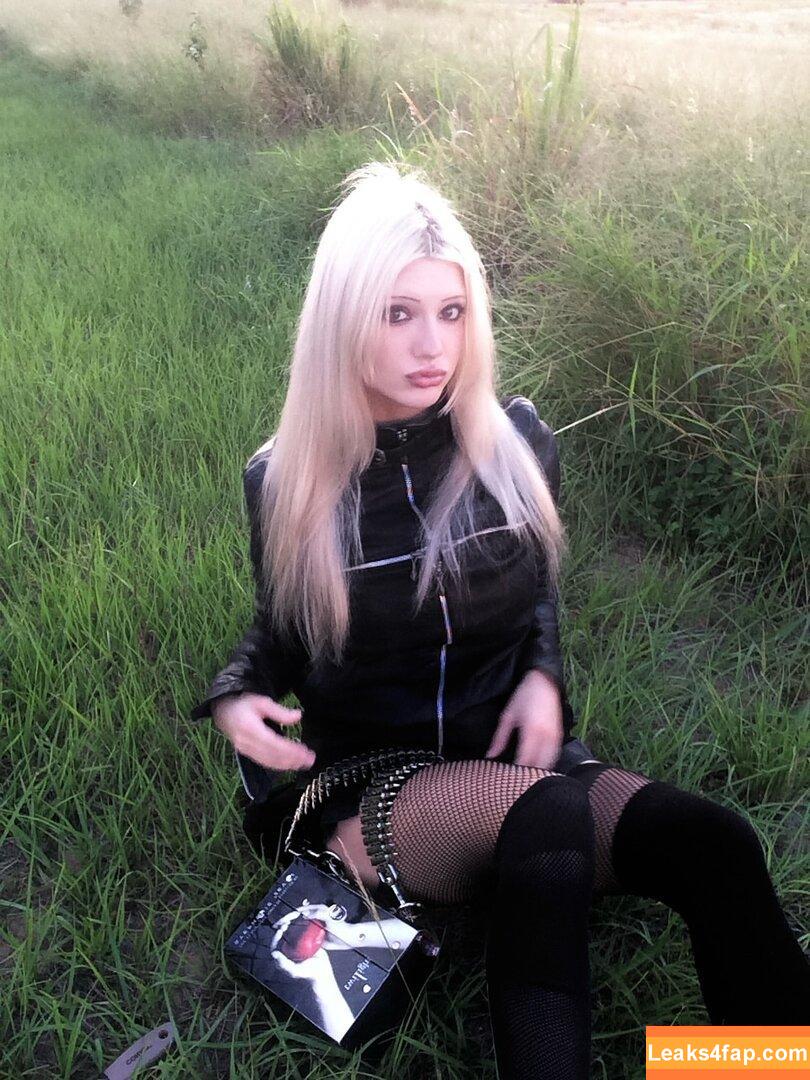 BestBlondiiecb / bestblondiie leaked photo photo #0185