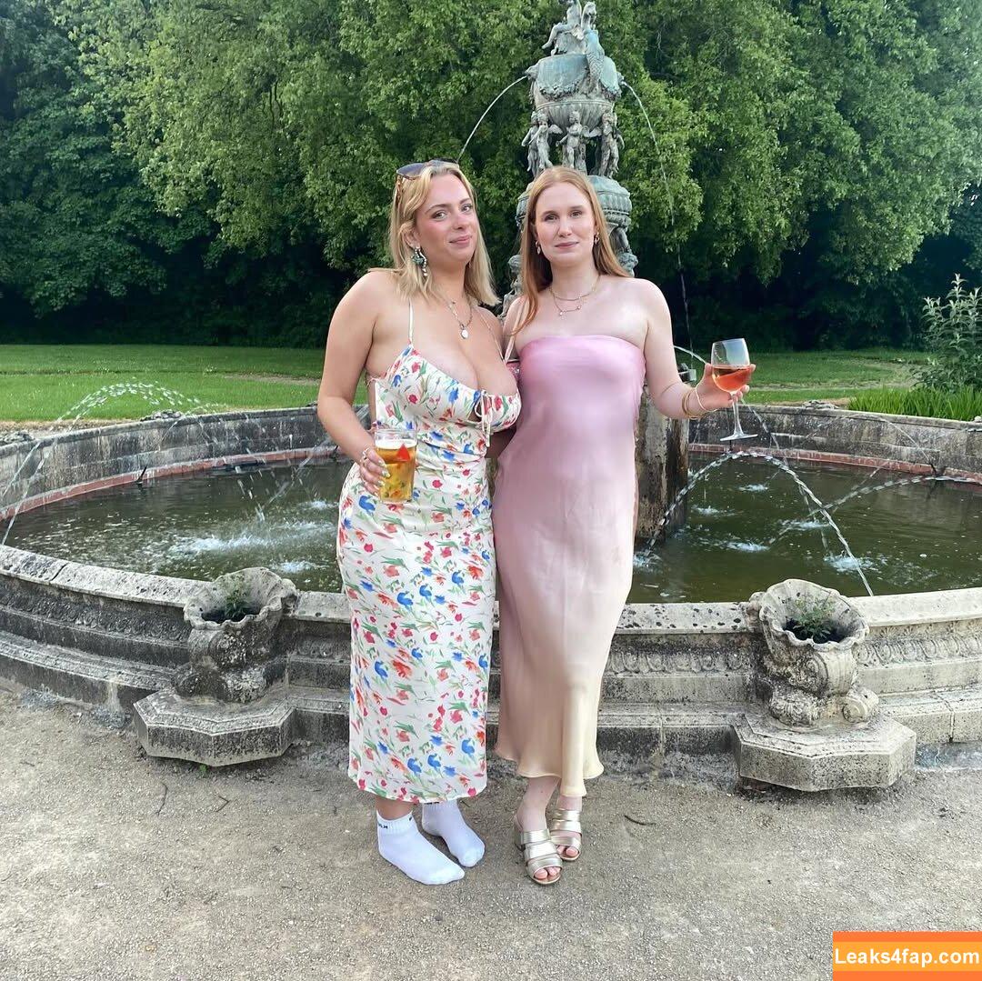 Beth.christie leaked photo photo #0002