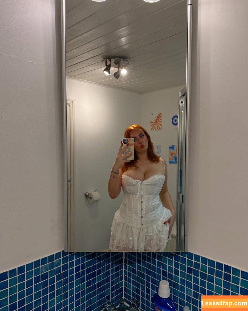 Beth.christie leaked photo photo #0011