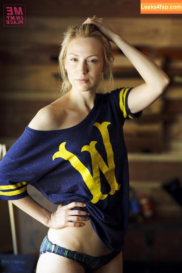 Beth Riesgraf / bethriesgraf leaked photo photo #0002