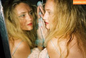 Betsey Brown photo #0023