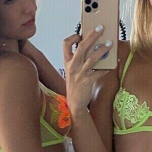 Betsy Alvarez photo #0035