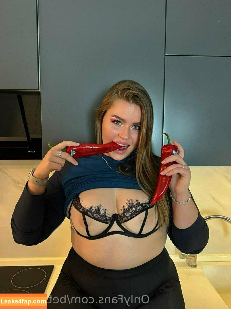 betsy_mew / betsy leaked photo photo #0087