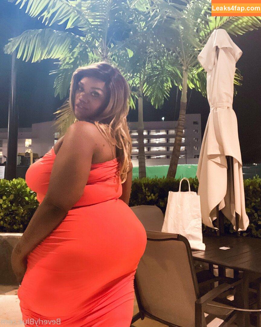 beverlyblue3x / beverlyblueofficial leaked photo photo #0003