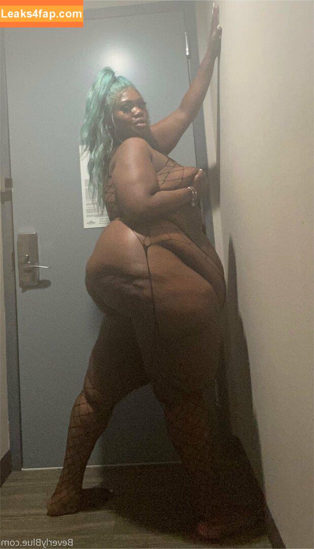 beverlyblue3x / beverlyblueofficial leaked photo photo #0056