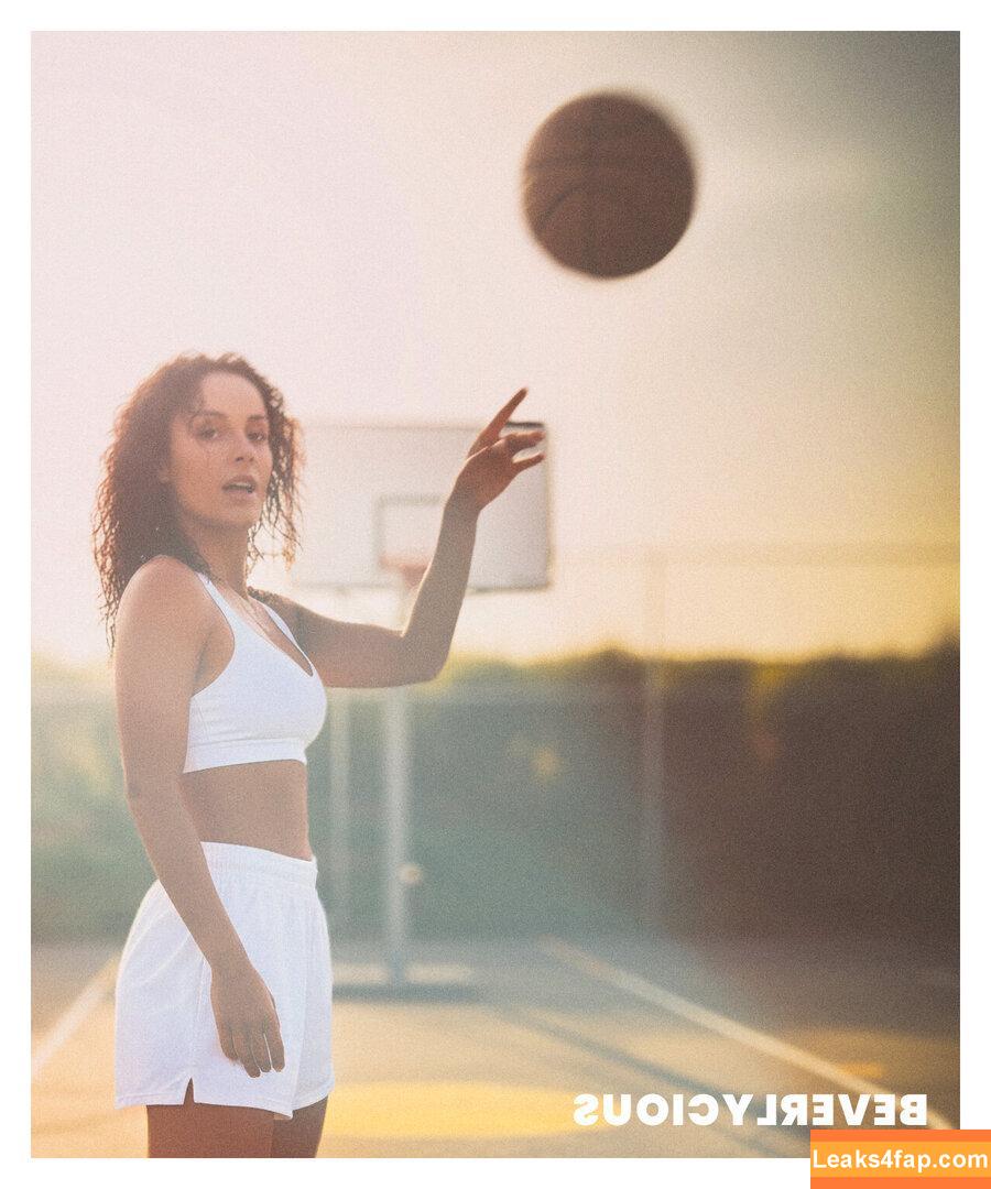 beverlyciousxxx_free /  leaked photo photo #0016