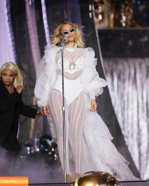 Beyonce photo #0419