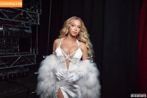 Beyonce photo #0444