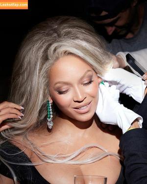 Beyonce photo #0915