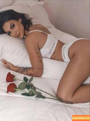 Bianca Andrade photo #0001