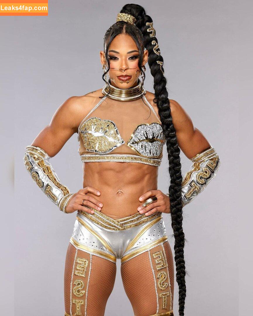 Bianca Belair / biancabelairwwe слитое фото фото #0325