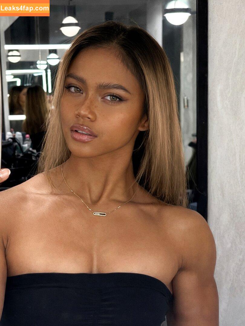 Bianca Bustamante / Racerbia / https: leaked photo photo #0207