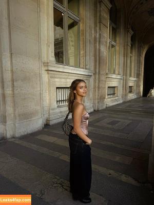 Bianca Bustamante photo #0150