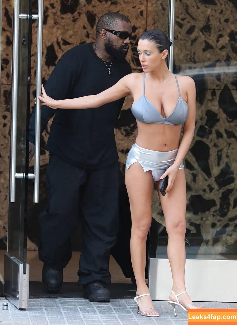 Bianca Censori / bianca.censori_official / biancacensori_official leaked photo photo #0265