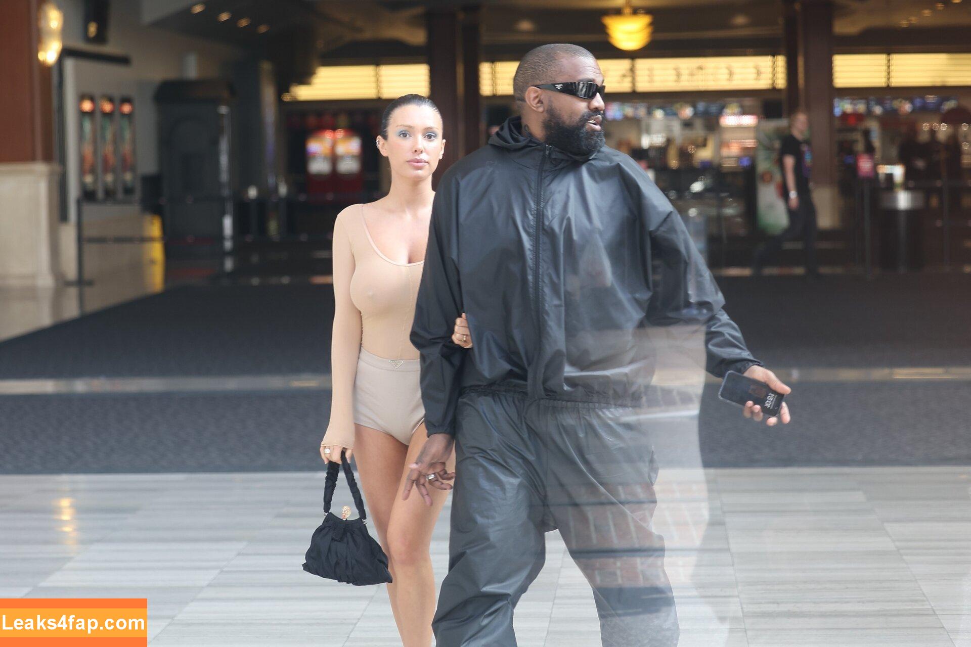 Bianca Censori / bianca.censori_official / biancacensori_official слитое фото фото #0278