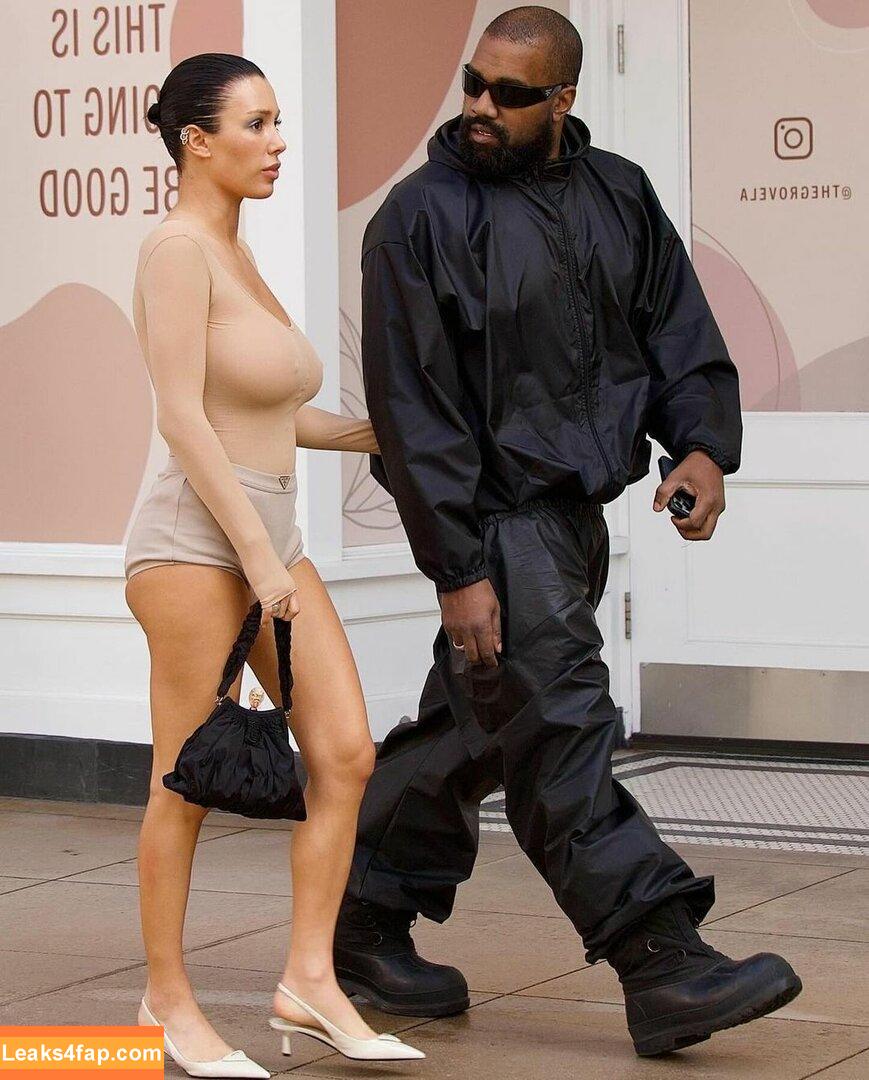 Bianca Censori / bianca.censori_official / biancacensori_official слитое фото фото #0298